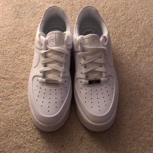 Nike White  AIr Force 1 Sage Low Sneakers